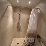 Amara Sunny ساني بيتش