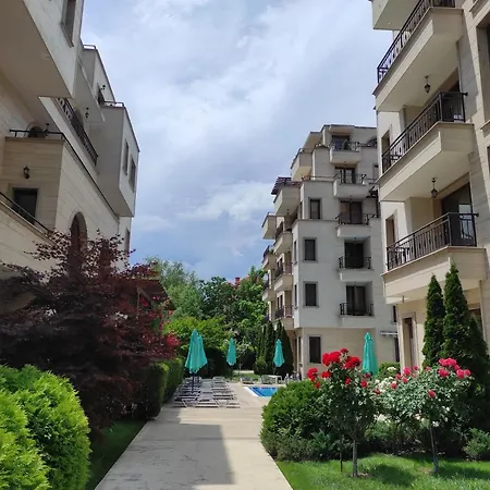 Апартхотел Amara Sunny