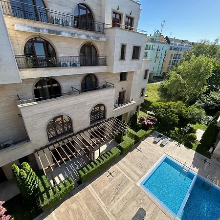 Amara Sunny Lägenhetshotell Slăntjev Brjag