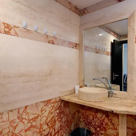 Апартхотел Amara Sunny