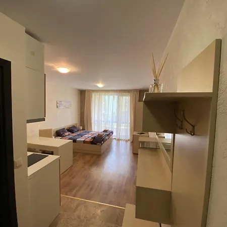 Apartahotel Amara Sunny 3*