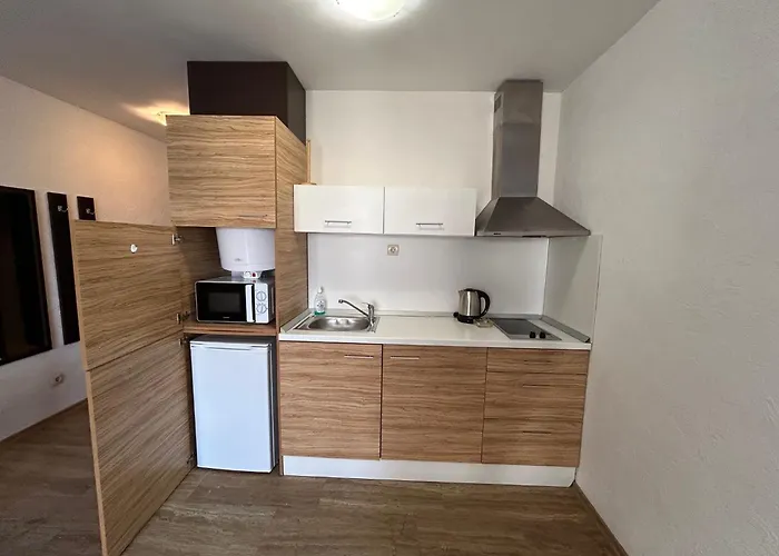 Amara Sunny Aparthotel